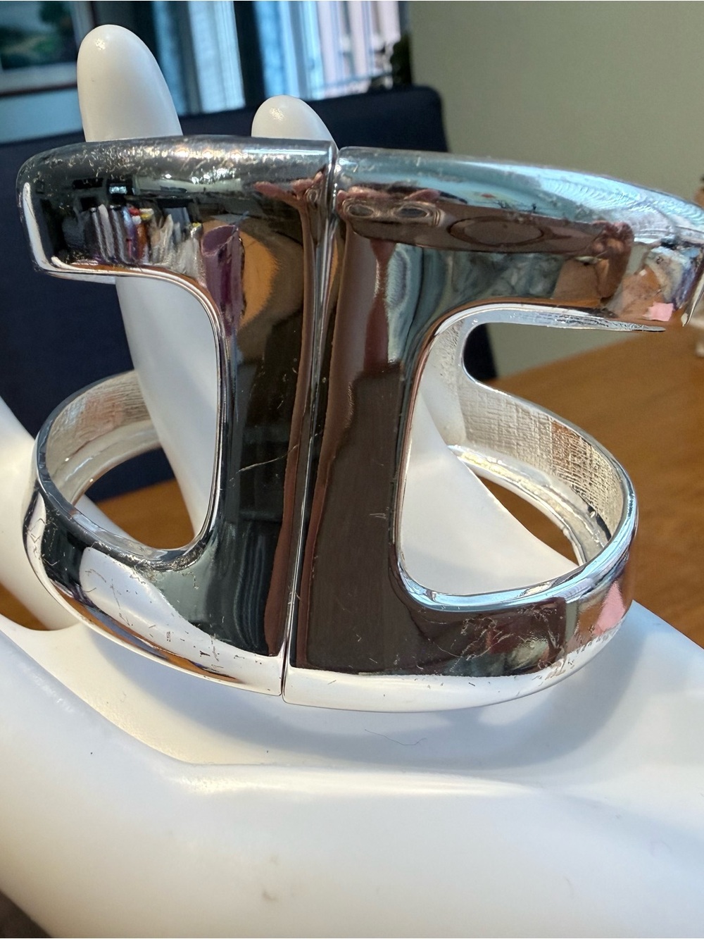 Silver Tone 2" Wide Modernist H Cutout Chunky Hinged
Bangle Bracelet - Picture 13 of 15